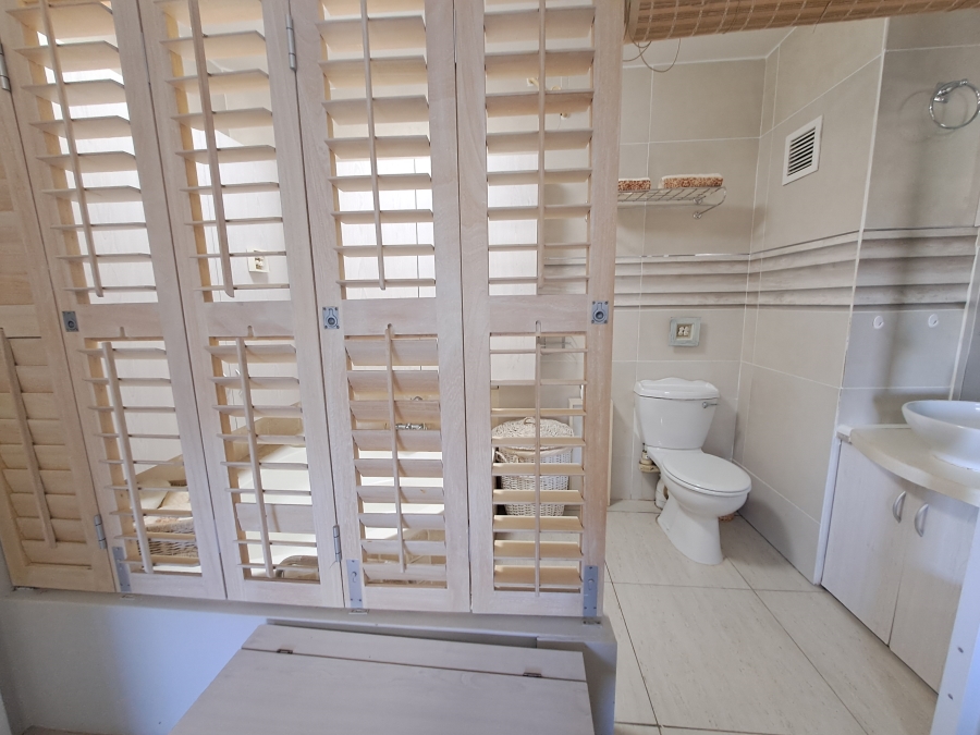 3 Bedroom Property for Sale in Strand North Western Cape